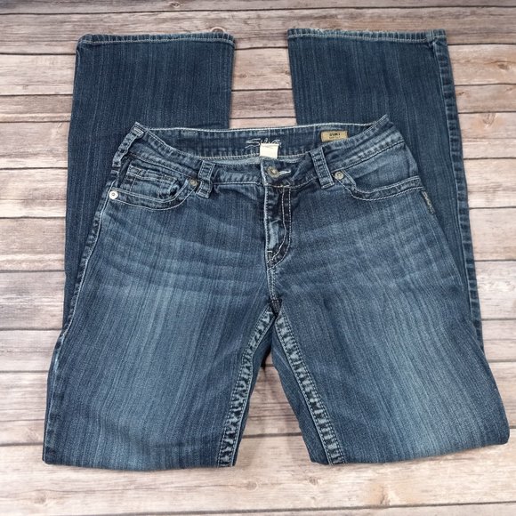 Silver Jeans Suki Boot Cut 30 Lightly Distressed - Picture 3 of 9